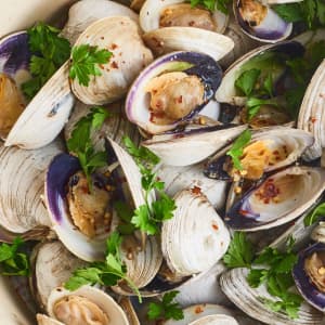 Garlic Butter Clams